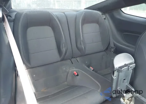 2016 Ford Mustang V6 из США, поврежденный, VIN 1FA6P8AM7G5273624